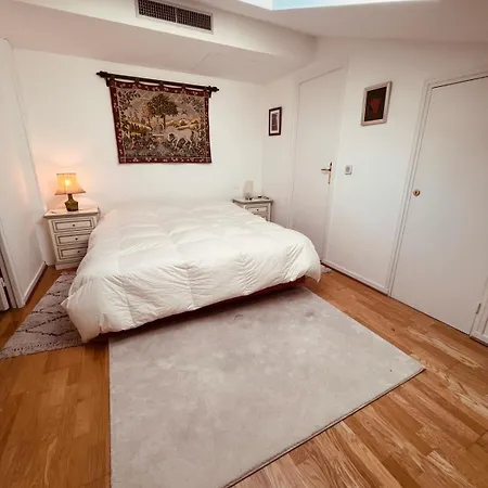 Apartamento 2 - Bvd De Lorraine - #365 *